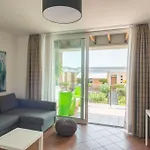 Luxury Apartment *