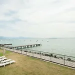 Luxury Apartment Padenghe sul Garda